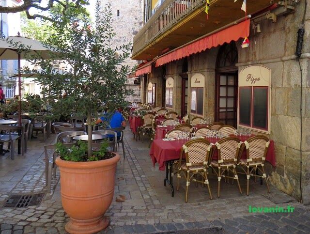 La Taverne