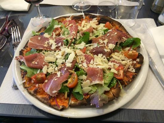 Chez Lizza