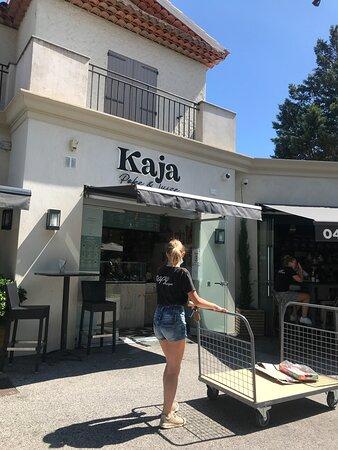 Kaja poke & juice